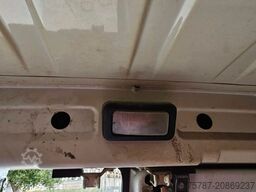 IVECO 35S16 A8 V L, mittellang & hoch, kleiner Schaden