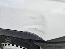 IVECO 35S16 A8 V L, mittellang & hoch, kleiner Schaden