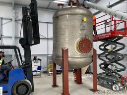 LANGFIELDS 7,766 Litre