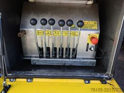 Mercedes-Benz Atego 1221 1221 L  Takel wagen 6 Persoons