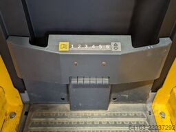 Jungheinrich ERE 120 feste Standplattform