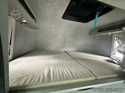 Mercedes-Benz Atego 1023 4 Pferde + Kiste Wohnung