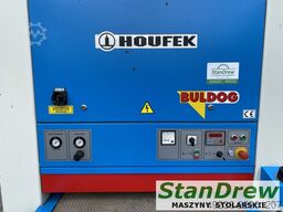 HOUFEK Buldog 910 C