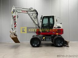 Takeuchi TB 295 W Powertilt
