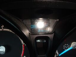 FORD Transit Courier Kasten 75PS Klima Bluetooth