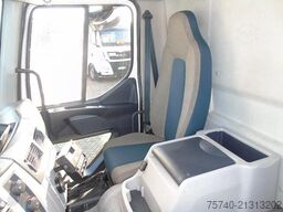 Volvo FL 14.210 + ATP/FRC + CARRIER + LIFT + EURO 6