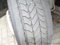 Volvo FL 240 + 12t + euro 5 + lift