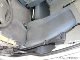 Volvo FL 240 + 12t + euro 5 + lift