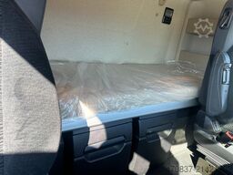 MERCEDES-BENZ Actros 2548 / BigSpace / Retarder / Meiller RS