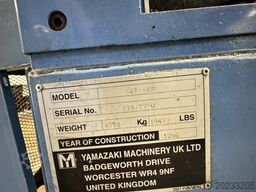 Mazak VTC-200B