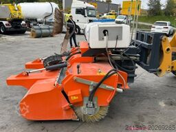 LIEBHERR 514 Stereo Schaufel&Bürste