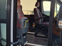 MERCEDES-BENZ 30 Sitzer Schul- Transferbus 519 Lagerfahrzeug