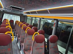 MERCEDES-BENZ 30 Sitzer Schul- Transferbus 519 Lagerfahrzeug