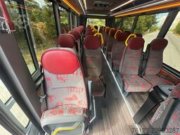 MERCEDES-BENZ 30 Sitzer Schul- Transferbus 519 Lagerfahrzeug