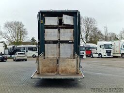 CUPPERS LVA 10-10 AL 3 deck livestock trailer - BPW Axl...