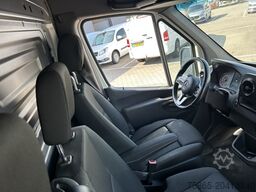 Mercedes-Benz Sprinter 314 2.2 CDI / L4 H2 / Loadlift 650 kg ...