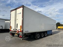 Schmitz Cargobull SCB S3B / Carrier Vector 1950 / Frigo Box / Loa...