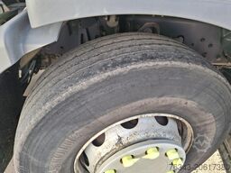 REANAULT D26 WIDE 380 - 6X2 - E6 - RETARDER