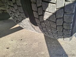 REANAULT D26 WIDE 380 - 6X2 - E6 - RETARDER