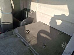 REANAULT D26 WIDE 380 - 6X2 - E6 - RETARDER