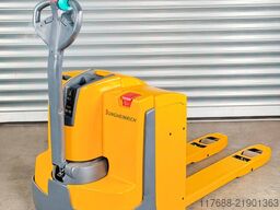 Jungheinrich EJE 118. - Service Neu - nur 2287 Std-Batterie 90%