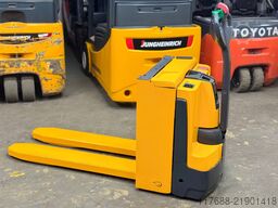 Jungheinrich EJE C20 - Service Neu - nur 2638 Std.-Batterie 85%