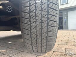 Toyota Hilux Truck. Everything you need. 53,000 km!