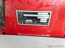 Takeuchi TB 216 mit POWERTILT