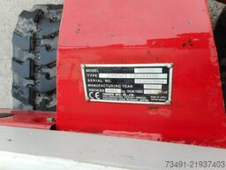 Takeuchi TB 216 mit POWERTILT