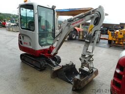 Takeuchi TB 216 mit POWERTILT
