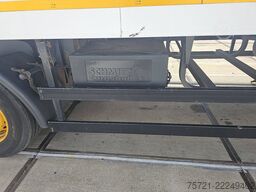 SCHMITZ SKO 24 CARRIER TAILLIFT