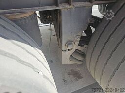 SCHMITZ SKO 24 CARRIER TAILLIFT