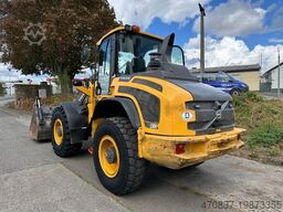 VOLVO L 50 H / Waage WK 60 / Schnellwechsler