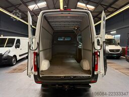 MERCEDES-BENZ Sprinter 316 Kasten L2H2 AC R-CAM STHZ AHK 3,5T