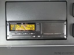 MERCEDES-BENZ 1827 L Actros Koffer 7,3m/LBW/Seitentür/AHK/Klim