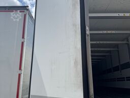 SCHMITZ CARGOBULL SKO 24 , Thermo King SLX