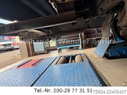 MERCEDES-BENZ Sprinter 516 CDI RTW Fahrtec mit Trage + Sessel