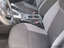 FORD Focus Kombi Einsatzfahrzeug KdoW / ELW *TÜV NEU*