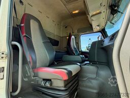 VOLVO FM 370 EURO 6 SPOILERS SMART TACHO 2X TANKS TOP