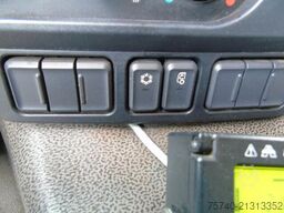 DAF CF 290 + CARRIER + LOADLIFT