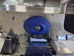 Weber Maschinenbau GmbH CCS-602 High-Speed Slicer