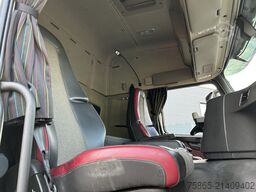 Volvo FM 370 Globetrotter / 839 dkm / 2 Tanks / Full ...