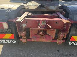 Volvo FH12-420 4x2 Sattelzugmaschine / Swiss-Vehicle