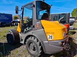MECALAC Ahlmann AX700  Hitachi ZW75   65 Std.