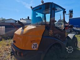 MECALAC Ahlmann AX700  Hitachi ZW75   65 Std.