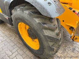 JCB 535-125 / 2017 BJ / 2.768 H / 12.5 Meter