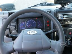 mitsubishi Pfau Rexter A 8000 4x4 DoKa AHK KLIMA Vorbaukehrmaschine