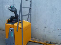 Jungheinrich ERE 120 FRUTERA