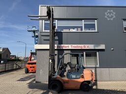 TOYOTA 02-7FD25 Triplo 430 Freelift / Vorkversteller Diesel 1999