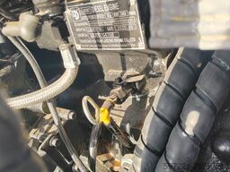 [div] Captok CK18FL Rubber Tracks, Blade, Piped, Thumb